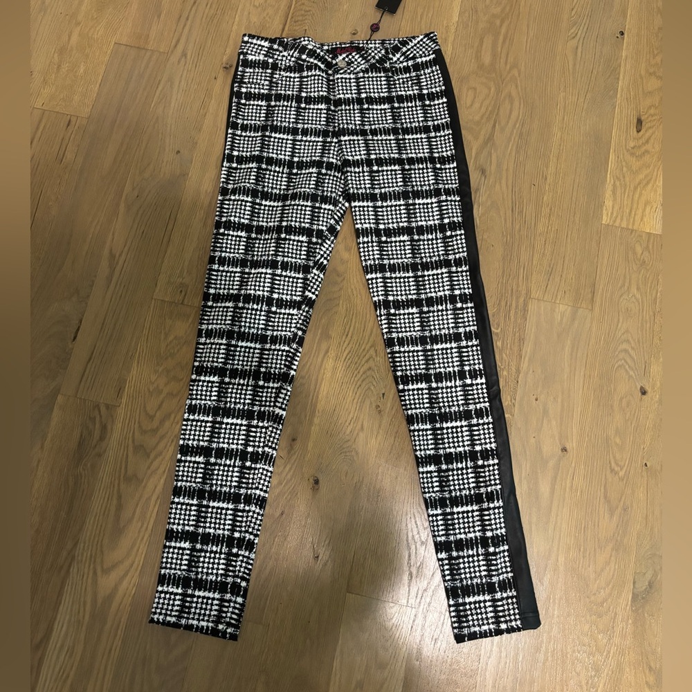 Motel Rocks Monochrome Checkered houndstooth Pants black and white inseam 28.5”